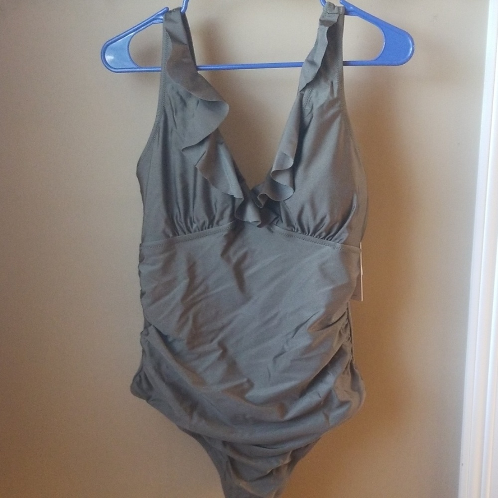 Bathing suit